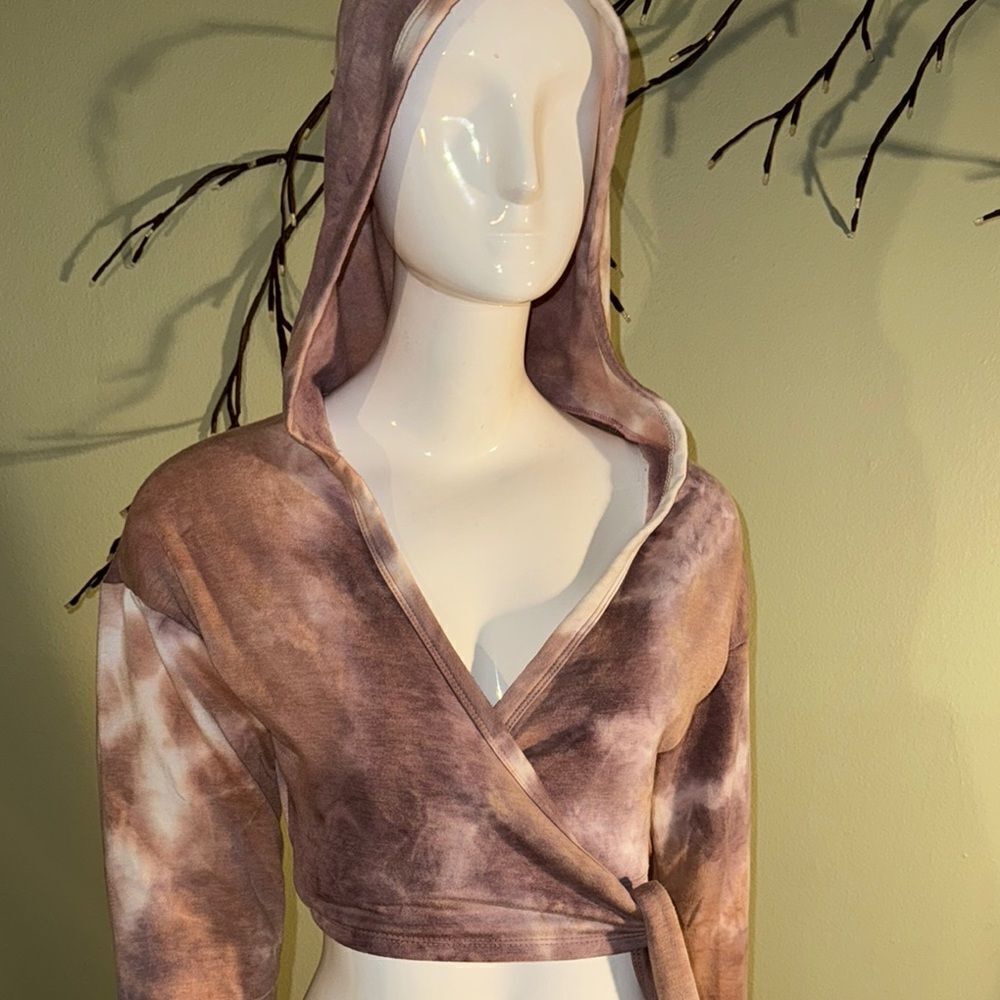 Tie-Dye Wrap Hoodie